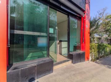 Comercial · 150m² · Loja na Rua Ministro Roberto Cardoso Alves, 330 • 150 m²