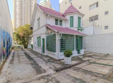 Comercial · 490m² · 11 Quartos · 3 Vagas · Casa comercial na Rua Augusto Tolle, N. 374 • 490 m²