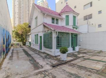 Comercial · 490m² · 11 Quartos · 3 Vagas · Casa comercial na Rua Augusto Tolle, N. 374 • 490 m²