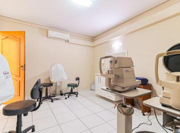 Comercial · 140m² · Sala comercial na Praça Oswaldo Cruz, N. 124 - Cj64 • 140 m²