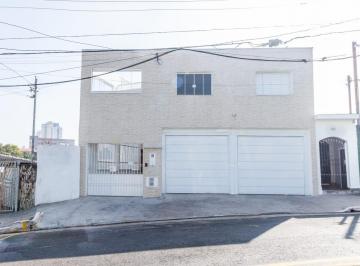Comercial · 85m² · 1 Vaga · Sobreloja na Rua Jaboticabal, N. 1357 • 85 m²