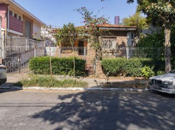 Comercial · 250m² · 11 Quartos · 4 Vagas · Casa comercial na Rua Ferreira de Araújo, N. 63 • 250 m²