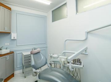 Comercial · 15m² · 1 Quarto · 1 Vaga · Sala comercial na Rua Eça de Queiroz, N. 351 - Sala 01 • 15 m²