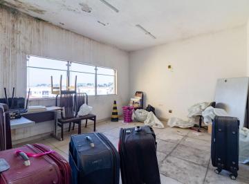 Comercial · 1020m² · 8 Quartos · 40 Vagas · Prédio comercial na Avenida São Miguel, N. 4115 - Inteiro • 1020 m²