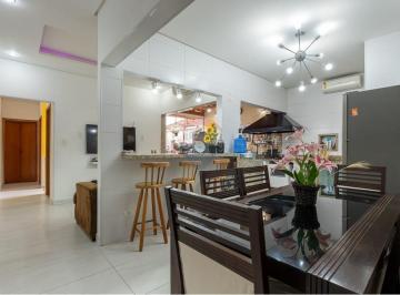 Casa · 190m² · 3 Quartos · 3 Vagas · Sobrado à Venda na Vila Ré – 190m², 3 Quartos, 2 Suítes e 3 Vagas