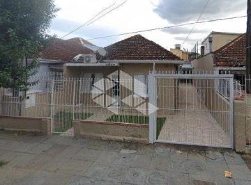 438935_i8q01p1x0A76_43893564ec9324db859.jpg · Casa à venda no Partenon com 3 quartos e amplo pátio