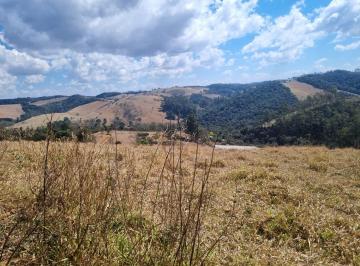 Rural , Itapeva · Terreno à Venda em Itapeva / MG