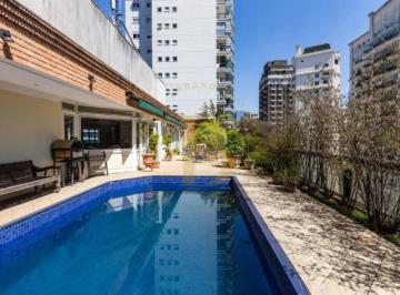 Apartamento · 780m² · 4 Quartos · 4 Vagas · Cobertura Exclusiva à Venda no Itaim Bibi 1.330m² de Sofisticação e Conforto