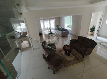 Casa · 300m² · 4 Quartos · 6 Vagas · Residência Alto Padrão no Parque dos Príncipes - Totalmente Reformada