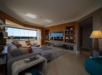 Apartamento · 247m² · 3 Quartos · 4 Vagas · Sales Junior, 285 / 247m² / 3 Suítes / 4 Vagas demarcadas / Andar Alto / Oportunidde