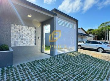 Casa · 87m² · 3 Quartos · 2 Vagas · Belíssima Casa Nova de Alto Padrão com Pé direito Alto na Região Central da Cidade
