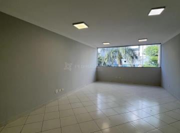 Comercial · 56m² · Sala Comercial para locação na zona 07