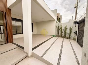 Casa · 127m² · 3 Quartos · 2 Vagas · CASA BAIRRO TOCANTINS PROXIMO AO LAGO NOVO TOLEDO PR