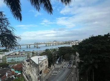 6a2dd7fa4d2a45141bbdae75c01c936ae9aa981e · À venda | 160 m², Ao lado do Parque da Luz, 4 quartos, Vista Mar e 2 vagas - Centro de Florianópolis
