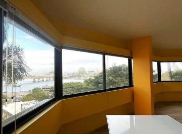f43cbaf8bb43c464ca101f51e21e0deedf43d02b · À venda | 160 m², Ao lado do Parque da Luz, 4 quartos, Vista Mar e 2 vagas - Centro de Florianópolis