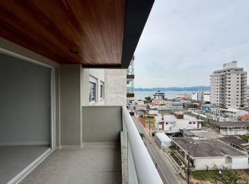 74043f9a4b768bc4e14edb0f43352d21c73098cb · Apartamento com Sacada e Churrasqueira em Barreiros.