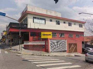 Comercial · 561m² · 3 Quartos · 1 Vaga · Prédio Comercial à Venda com Salões Alugados – São Bernardo.