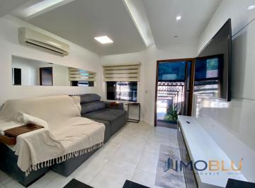Casa · 83m² · 2 Quartos · 2 Vagas · Sobrado mobiliado contendo ofurõ e duas suítes , Itoupava Central