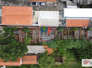 Terreno · 594m² · Excelente terreno de 594 m² , na V. Carrão , 10 m frente, com projeto para  26 un. residenciais . Es