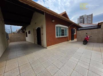 3612258e88a2aa0d7f2c52e3a6b4efa8731dc403 · Casa no Centro da Cidade a 500m Do Mar - Centro - Peruíbe/SP