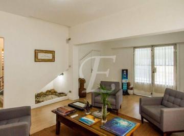 02615d346ce1ad6bcc5a47208b76cd6573314f65 · Casa com 4 dormitórios à venda, 320 m² por R$ 2.050.000,00 - Pacaembu - São Paulo/SP