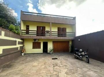 Casa · 300m² · 4 Quartos · 8 Vagas · Ótima casa no bairro Jardim Lindóia, com 4 quartos, pátio amplo e área com churrasqueira