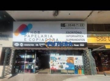 caba83690ae925cfc196d7915ad23c4543503bde · Excelente loja na CLS 204 Asa Sul, 250 MT