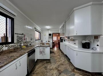 IMG_20260613_105238_000.jpeg · Confortável apartamento para venda em Vila Alexandria com 4 quartos, sendo 2 suítes, 274m² - kathrin