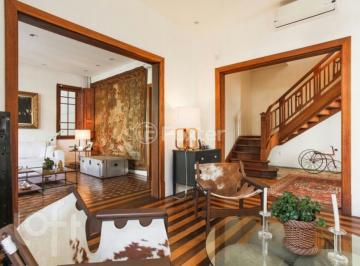 c692e9fe · Casa, 4 dormitórios, 440 m², em Floresta