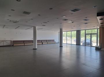 202509101008494264.jpg · Salão Comercial para Locação em Jundiaí, Anhangabaú, 4 banheiros