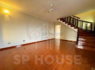Foto 01 · Casa para locação, 3 dormitórios, 1 suíte, 4 banheiros, 4 vagas, 160m², Planalto Paulista.