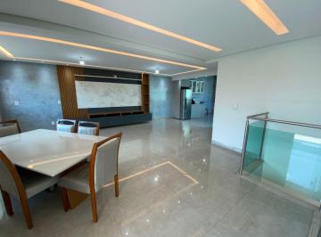 Casa de 4 quartos, Riacho Fundo · QS 16 - Maravilhoso sobrado de 04 quartos, com terraço!