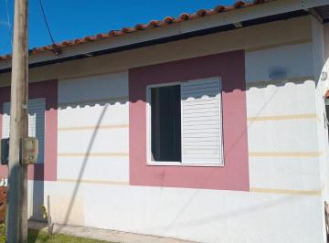 Casa de 3 quartos, Alvorada · Casa para locação em condomínio fechado 