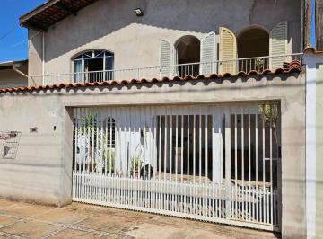 Casa · 199m² · 3 Quartos · Sobrado à venda em Campinas, Jardim Carlos Lourenço, com 3 quartos, com 199 m²