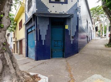 Comercial · 50m² · 3 Quartos · Loja na Rua Mazzini, N. 122 • 50 m²