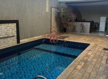 Casa · 225m² · 3 Quartos · 2 Vagas · Casa à venda no bairro São Cristóvão - Sete Lagoas/MG