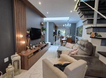 Casa · 131m² · 3 Quartos · 2 Vagas · 🏡 Sobrado dos Sonhos: Conforto, Sustentabilidade e Estilo em Cada Detalhe! 🌞✨