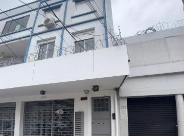 Apartamento · 68m² · 2 Quartos · Apartamento de 2 Dormitórios na Av. Azenha - Ótima Oportunidade