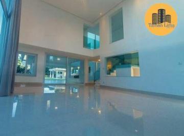 Casa · 538m² · 4 Quartos · 6 Vagas · Casa Alto Padrão com 4/4 sendo 2 suítes em Piatã