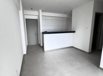Apartamento · 60m² · 2 Quartos · 2 Vagas · Apartamento em Jaguaribe, vista mar, com 2/4 sendo 1 suite, com 2 vagas soltas, prédio novo.