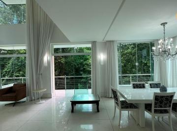 Casa · 494m² · 4 Quartos · 4 Vagas · Casa em Alphaville 1, com 4 suites, finamente decorada com 4 vagas, confira