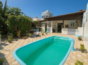 740265_iH8NMv_74026568c1b125c3010.jpg · Casa com 5 dormitórios e piscina no Centro - Imbituba/SC