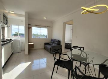 Apartamento · 42m² · 2 Quartos · 1 Vaga · Apartamento Mobiliado à Venda em Itajaí - 2 Dormitórios e Piscina com Borda Infinita
