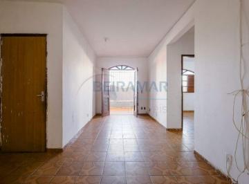 Casa · 220m² · 3 Quartos · 4 Vagas · Sobrado com Loja Comercial e Residência na QNM 24 – Ceilândia, DF