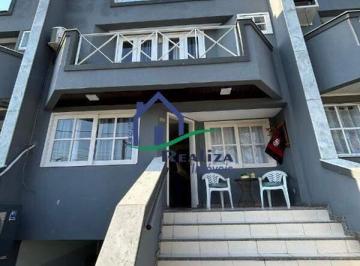 Casa · 205m² · 3 Quartos · BAIXOU !!!! Realiza Vende Casa Triplex Condomínio em Camboinhas
