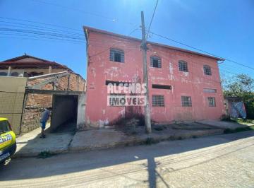 Casa · 50m² · 2 Quartos · Barracão para aluguel 2 quartos no Bairro COLONIAL