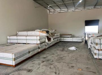 Comercial · 228m² · Galpão comercial para Locação e Venda no Bairro Nova Ribeirânia em Ribeirão Preto/SP.