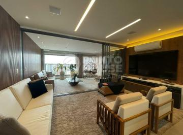 Apartamento · 165m² · 3 Quartos · 2 Vagas · Apartamento à venda na Vila Mariana, próximo do metrô, 3 suítes e 2 vagas