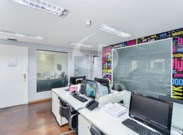 Comercial · 140m² · 3 Vagas · Conjunto Comercial á Venda no Morumbi com 140m², 3 vagas.