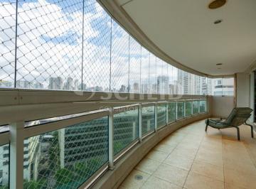 Apartamento · 261m² · 3 Quartos · 4 Vagas · Apartamento de 260m² com 4 Vagas no Condomínio Aquarelle